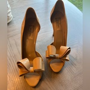 Valentino Bow Heels 39.5